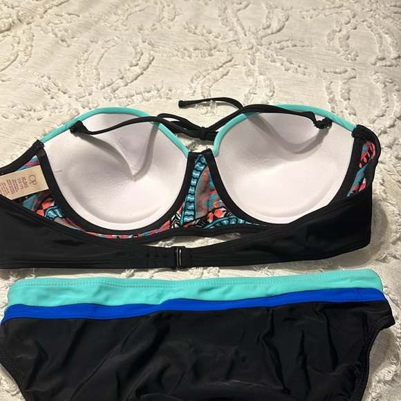 OP bikini! New without tags - Picture 3 of 3